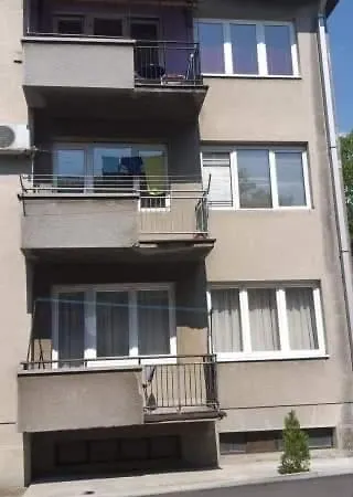 Stan Se Vise Ne Izdaje Casa de hóspedes *